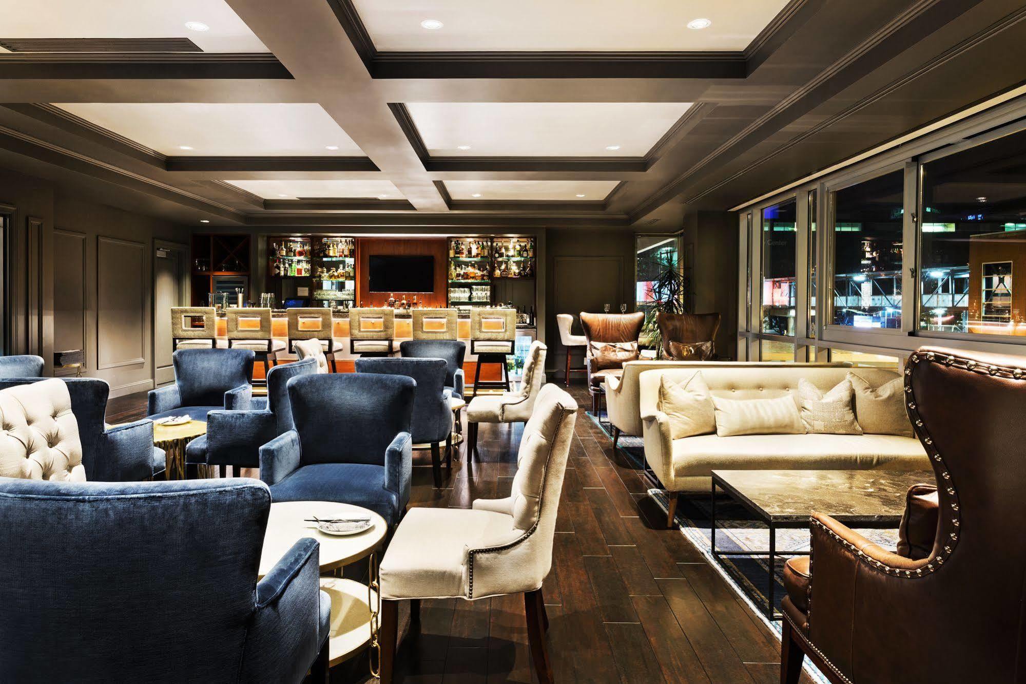The Tennessean Personal Luxury Hotel Knoxville Extérieur photo